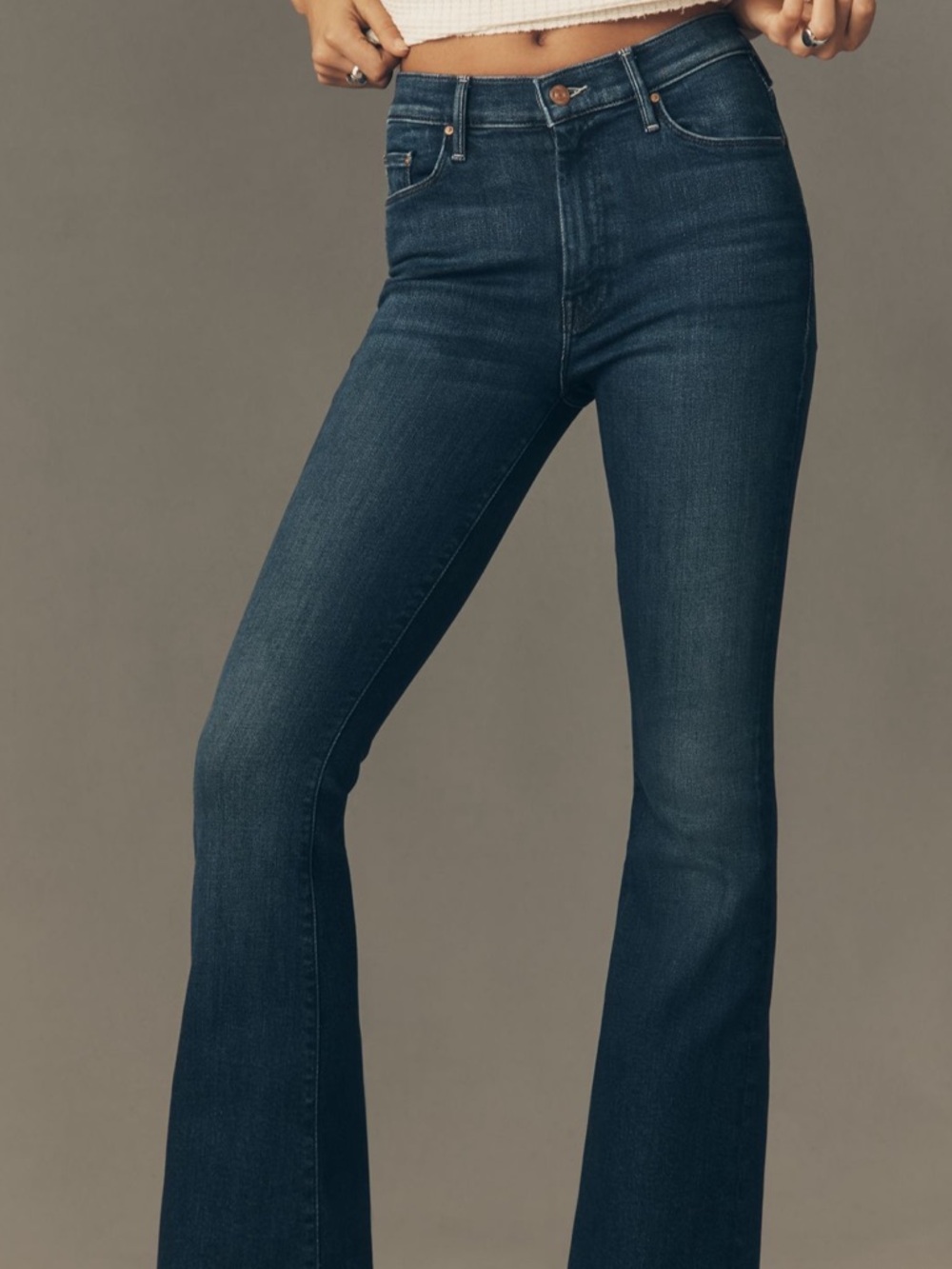MOTHER The weekender mid-rise fray 
Flare Jeans size 27 Not Rough Enough